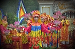 Tìm dấu ấn Huế