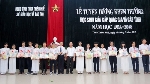 Tuyên dương khen thưởng những học sinh giỏi cấp quốc gia và cấp tỉnh năm học 2014-2015.