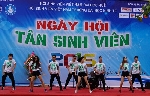 Sôi động Ngày hội Tân sinh viên 2015