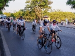 Đạp xe " Vì ánh sáng ngày mai"