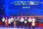 Bộ Quốc phòng trao giải thưởng VHNT, báo chí cho các tác giả phía Nam