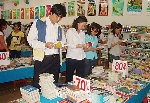 Sách giảm giá: Hối hả vào mùa 