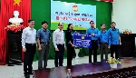 Tổng Liên đoàn Lao động Việt Nam hỗ trợ 500 triệu đồng cho công nhân lao động tỉnh Thừa Thiên Huế. 