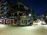 Cơ sở kinh doanh dịch vụ nhà hàng, quán cà phê... tập trung tối đa không quá 10 người
