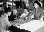 Hồ Chí Minh, Võ Nguyên Giáp và chiến thắng Điện Biên Phủ