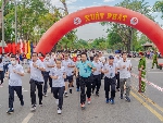 Gần 2000 vận động viên tham dự giải chạy việt dã truyền thống ở Thừa Thiên - Huế