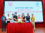 Giao lưu với học sinh, sinh viên với chủ đề "Chuyển đổi số với tinh thần khởi nghiệp của thế hệ trẻ”. 
