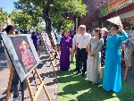 Triển lãm ảnh “ Đông Ba ngày mới”. 