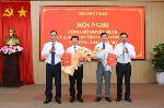 Công bố các Quyết định của Ban thường vụ thành ủy và Chủ tịch UBND thành phố Huế về công tác cán bộ