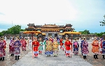 Gần 1.000 người tham gia  "Việt Phong hội tụ - Bách Hoa Bộ Hành" 