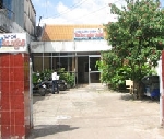 Văn nghệ trẻ hút bóng