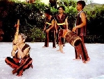 Trách nhiệm cộng đồng - nét văn hóa truyền thống đặc sắc của dân tộc Ta-ôi.