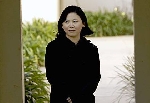 Yiyun Li 'cai' Internet để làm mọt sách