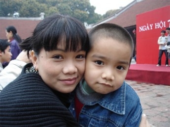 Hưởng ứng cuộc thi thơ tạp chí Sông Hương