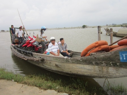 Thừa Thiên – Huế: Tròng trành đò ngang mùa lũ