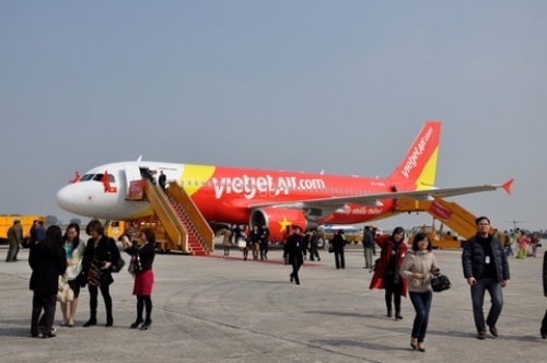 VietJet Air mở thêm tuyến đường bay mới Huế- Hà Nội