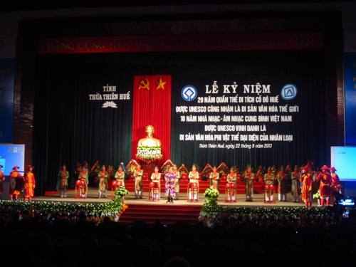 Lễ kỷ niệm 20 năm Quần thể di tích cố đô Huế được UNESCO công nhận là di sản văn hoá thế giới và 10 năm Nhã nhạc – âm nhạc cung đình Việt Nam được UNESCO vinh danh là di sản văn hóa phi vật thể.