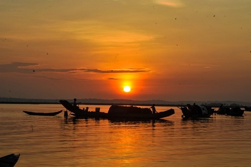 Quảng Điền cần cú hích cho du lịch đầm phá Tam Giang