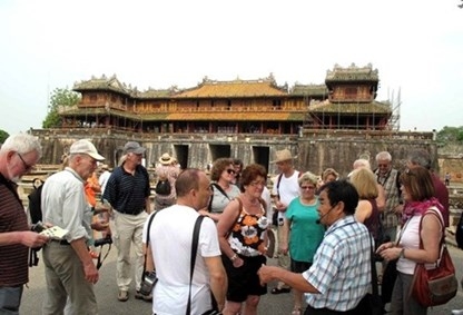 Du khách Australia đến Huế tăng đột biến