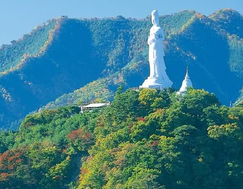 Mùa đông tiễn biệt