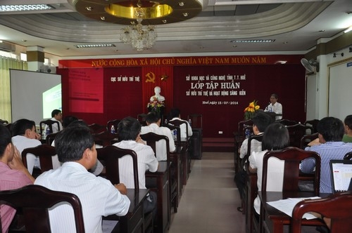 Tổ chức lớp tập huấn “Bảo hộ quyền sở hữu trí tuệ và hoạt động sáng kiến” 