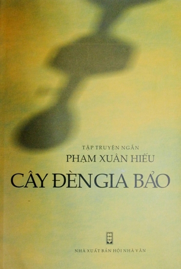 Thế giới đồ cổ trong 'Cây đèn gia bảo'