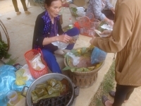 Mật mía Văn Giang và kẹo lạc chợ Gôi