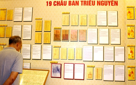 Bảo tồn và phát huy giá trị Châu bản triều Nguyễn (1802-1945): Nhìn từ Huế