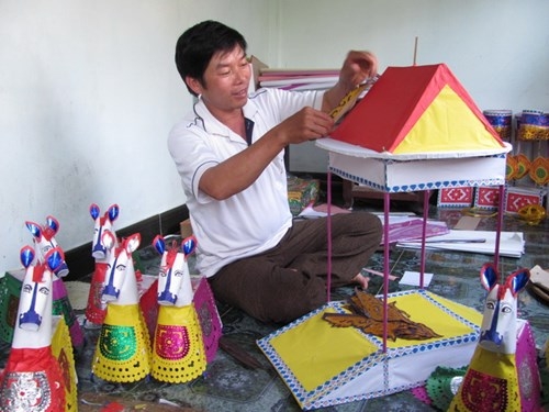 Đốt vàng mã: Chỉ có thể hạn chế, khó cấm