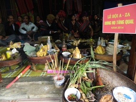 Làng A Đeng 1, xã Bắc Sơn tổ chức Lễ Aza truyền thống 