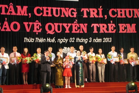 Chung tâm, chung trí, chung sức bảo vệ quyền trẻ em