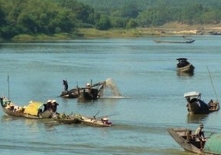 Quảng Điền: chấn chỉnh tình trạng khai thác, kinh doanh cát, sỏi trái phép