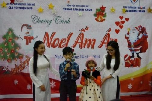 Giáng sinh ấm áp cho các bệnh nhi ở Huế