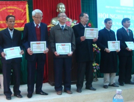 Hội nghị biểu dương “Gương nạn nhân vượt khó và Người chăm sóc tiêu biểu”
