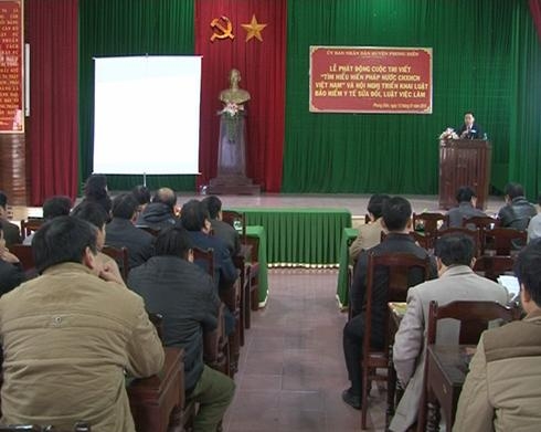 Phong Điền: Phát động Cuộc thi viết “Tìm hiểu Hiến pháp nước CHXHCN Việt Nam”