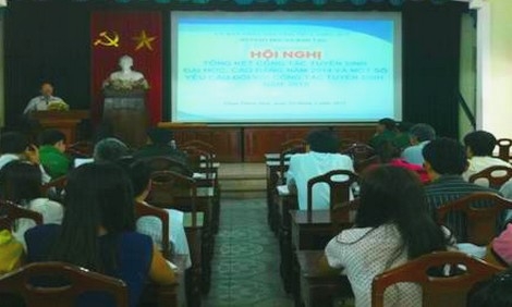 Sở GD&ĐT Thừa Thiên Huế tổ chức Hội nghị tổng kết công tác tuyển sinh đại học, cao đẳng năm 2014 