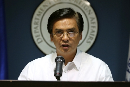 Philippines "tố" Trung Quốc xây đảo nhân tạo tàn phá môi trường ở Biển Đông