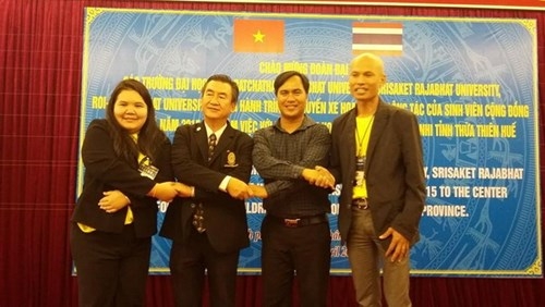 Hành trình Bus Thanh niên ASEAN đến Huế