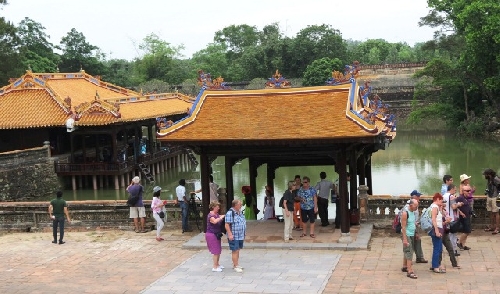 Tiếp tục trùng tu và phục hồi lăng Tự Đức 
