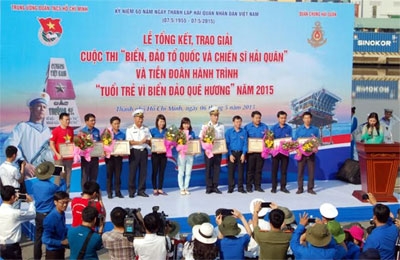 Trao giải Cuộc thi “Biển, đảo Tổ quốc và chiến sĩ hải quân”