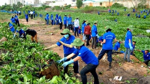 Ra quân hoạt động hè và chiến dịch Thanh niên tình nguyện năm 2015.
