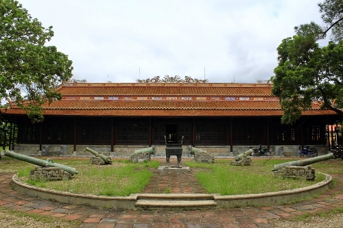 Khai mạc trưng bày “Bảo tàng-Nơi kết nối giữa quá khứ và hiện tại”