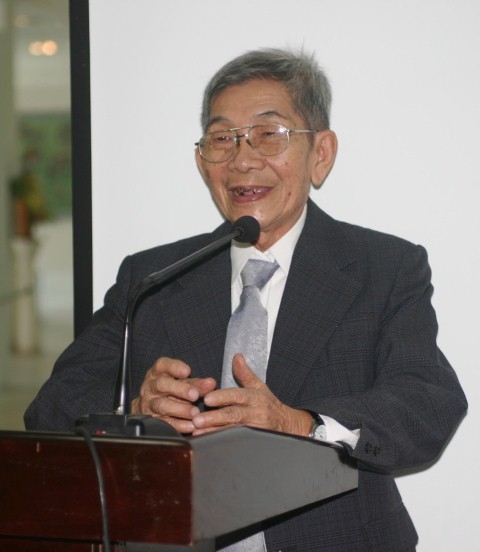 Họa sĩ Hoàng Trầm lần đầu mở triển lãm ở tuổi 82: Những ký họa 'khó đụng hàng'