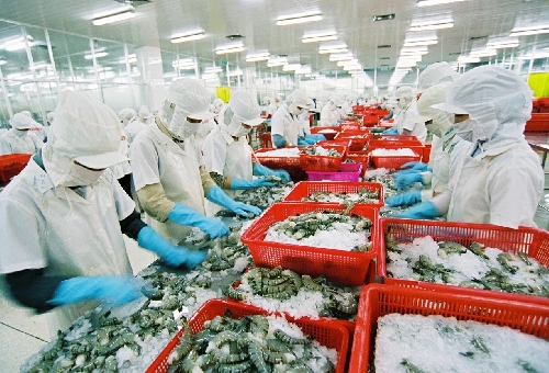 Chỉ số sản xuất công nghiệp 6 tháng đầu năm 2015 tăng khoảng 11%