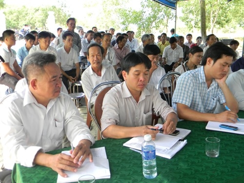 Quảng Điền: Đối thoại trực tiếp với các chủ trang trại trên vùng cát nội đồng