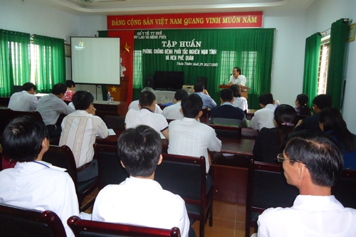 Tập huấn phòng, chống bệnh phổi tắt nghẽn mạn tính và Hen phế quản