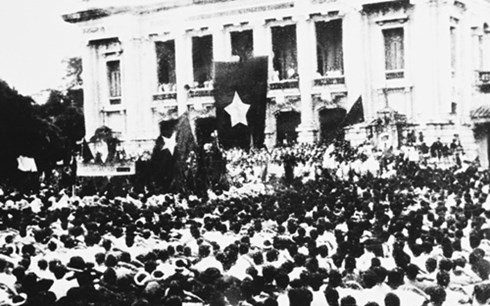 Cách mạng Tháng Tám - Bài học về lòng tin của nhân dân