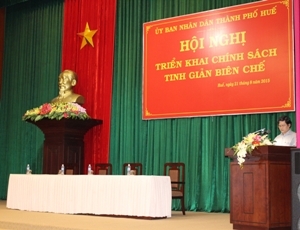 UBND Thành phố tổ chức hội nghị triển khai chính sách tinh giản biên chế