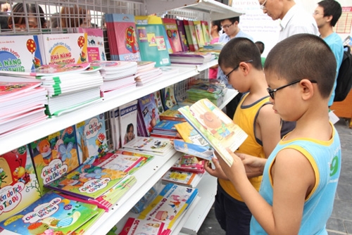 Tạo động lực để nhà văn viết cho thiếu nhi