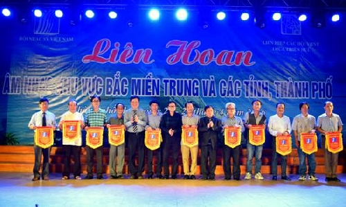 Khai mạc Liên hoan Âm nhạc khu vực Bắc miền Trung năm 2016. 